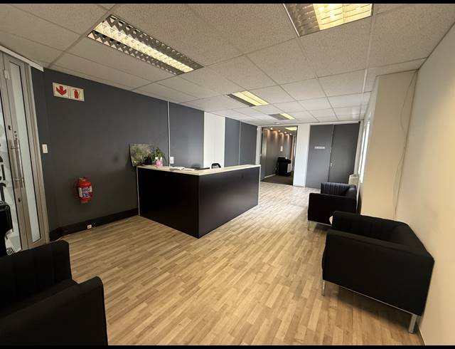 331M² OFFICE TO LET IN ROSEBANK